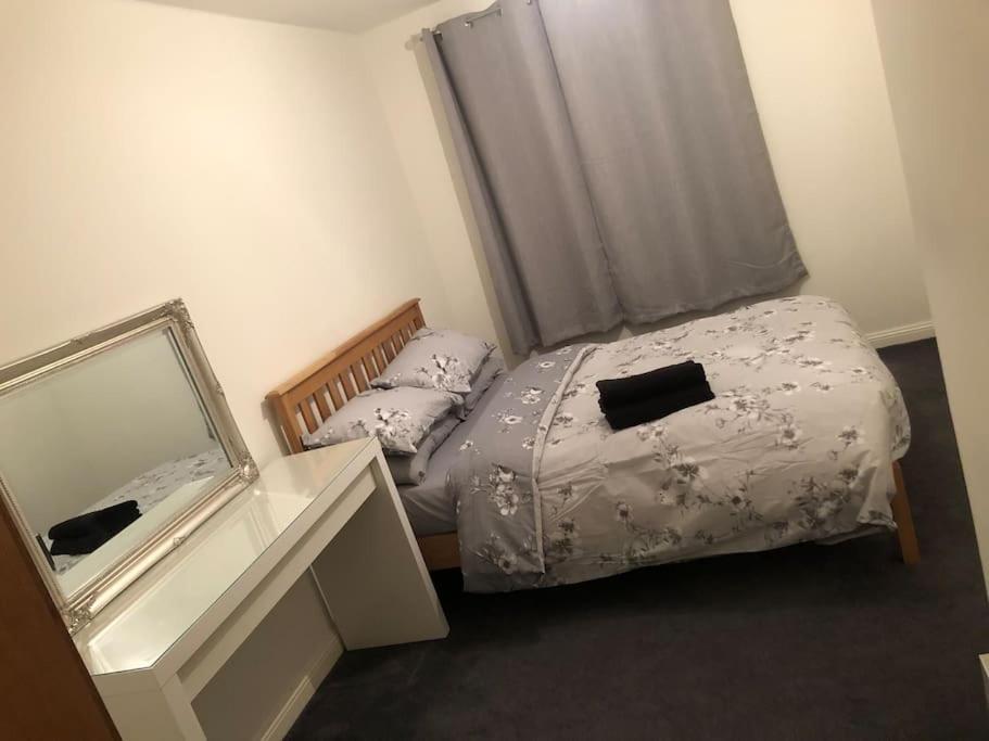 Nevis Apartment Located In Fort William Centre エクステリア 写真